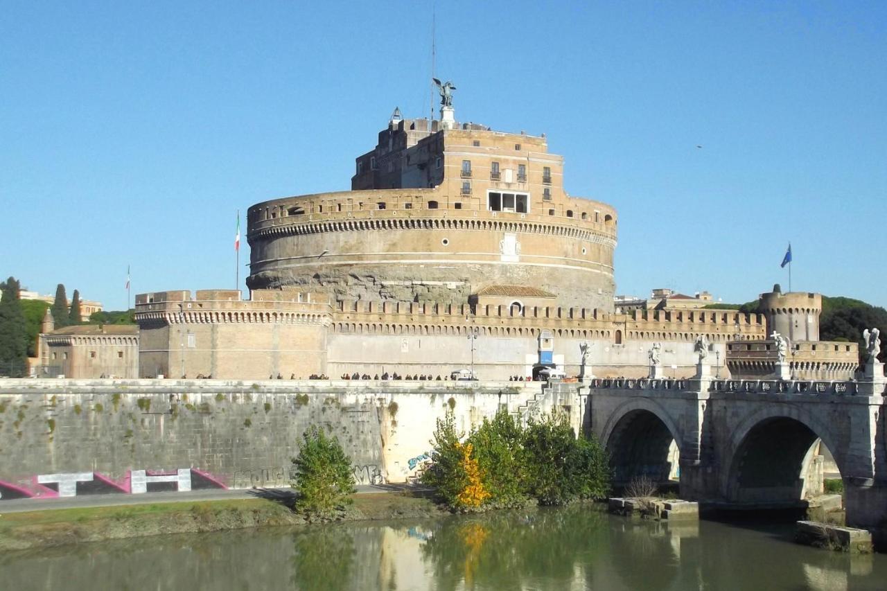 Irex Tevere Sant Angelo Private Apartment Ρώμη Εξωτερικό φωτογραφία